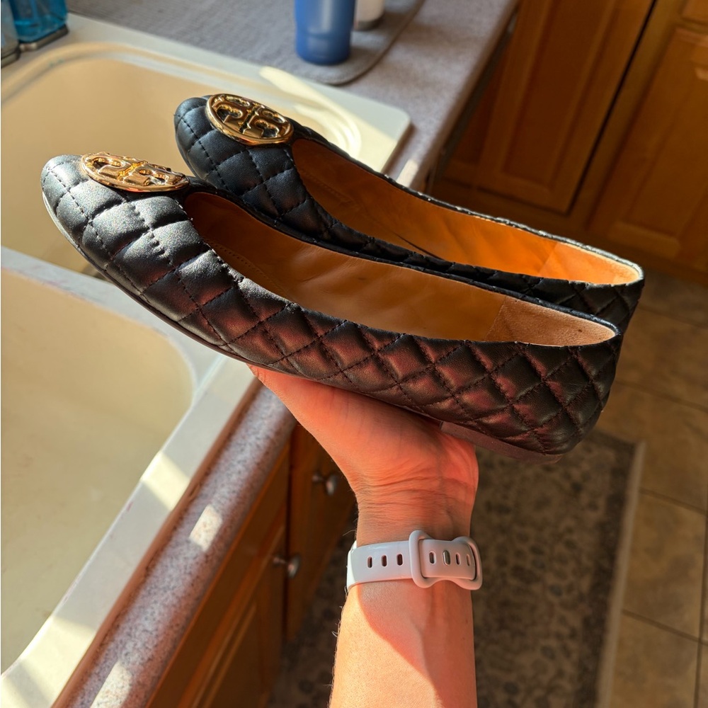 Tory Burch Black Quilted Leather Logo Ballet Flats with Gold Emblem - Picture 8 of 12